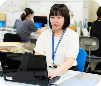 人を幅広く支える仕事がしたい